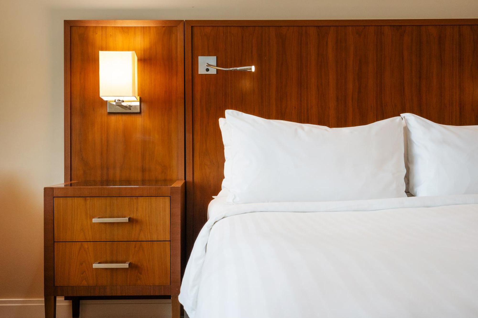 London Twickenham Stadium Hotel, A Member Of Radisson Individuals Eksteriør billede