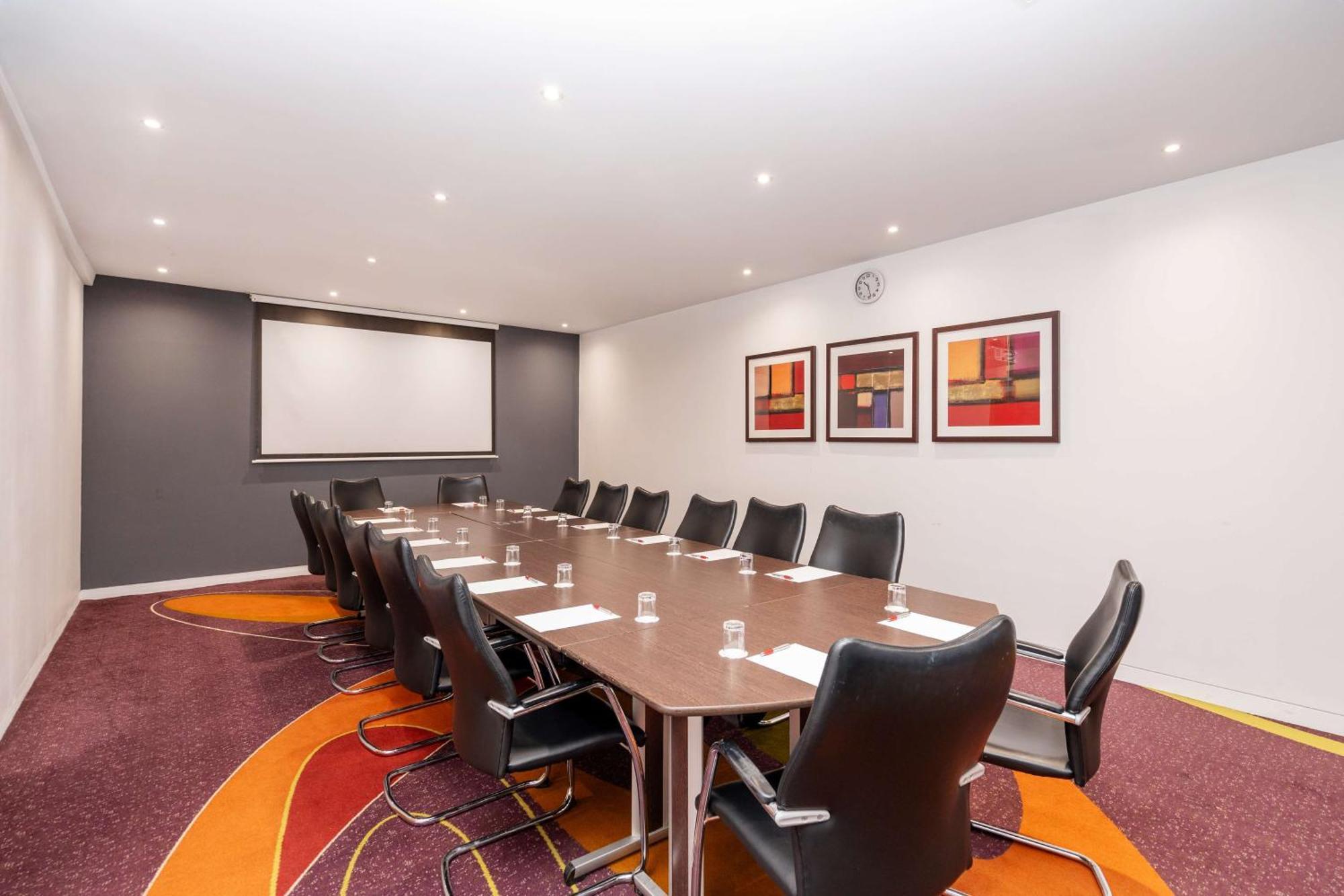 London Twickenham Stadium Hotel, A Member Of Radisson Individuals Eksteriør billede